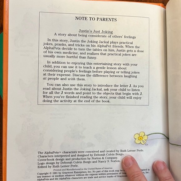 Kids Book Set - Green, Orange Covers - Picture 7 of 10